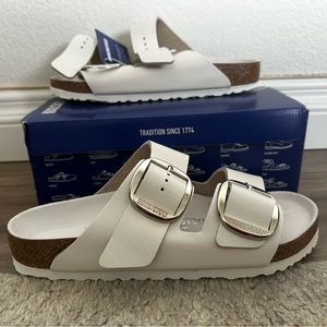 ✨ NIB Birkenstock Sandal ✨